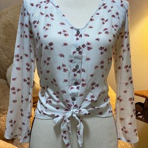 Tie front easy woven blouse